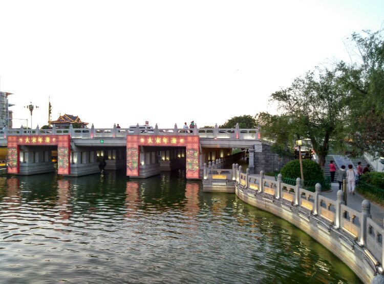 ӷ羰