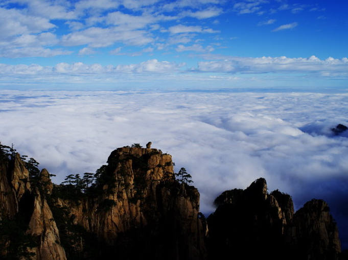 黄山奇石景观，猴子观海