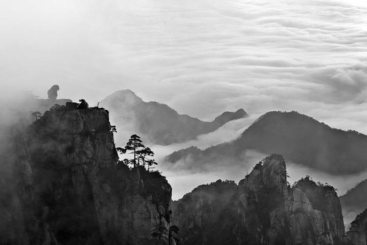 黄山奇石景观，猴子观海