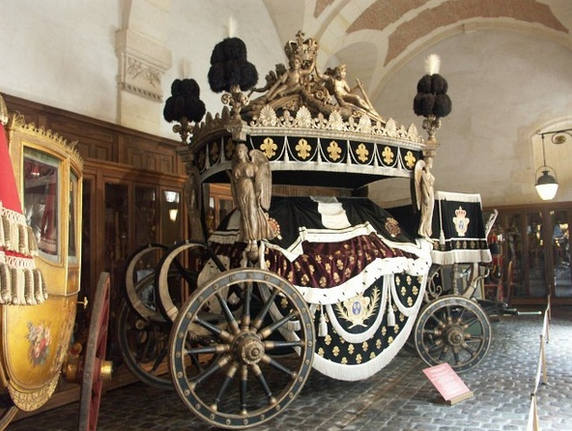 【艺术欣赏】 难得一见,这么多皇家马车